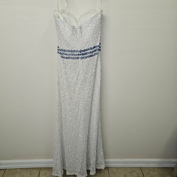 Scala White Blue Sequin Maxi Gown Size 12 Beaded Evening Formal Dress Elegant - Picture 11 of 11